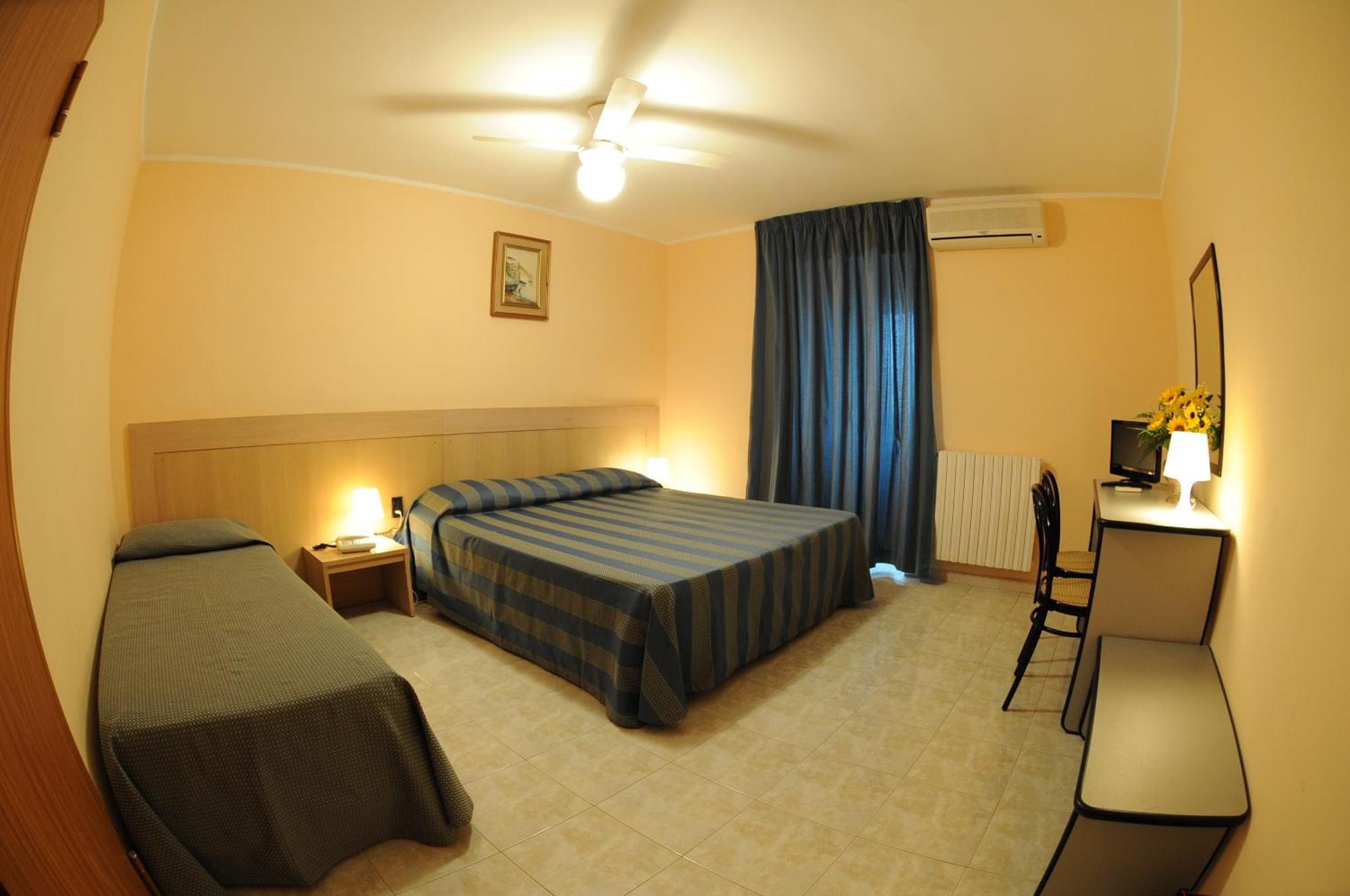 Racar Hotel Frigole Esterno foto